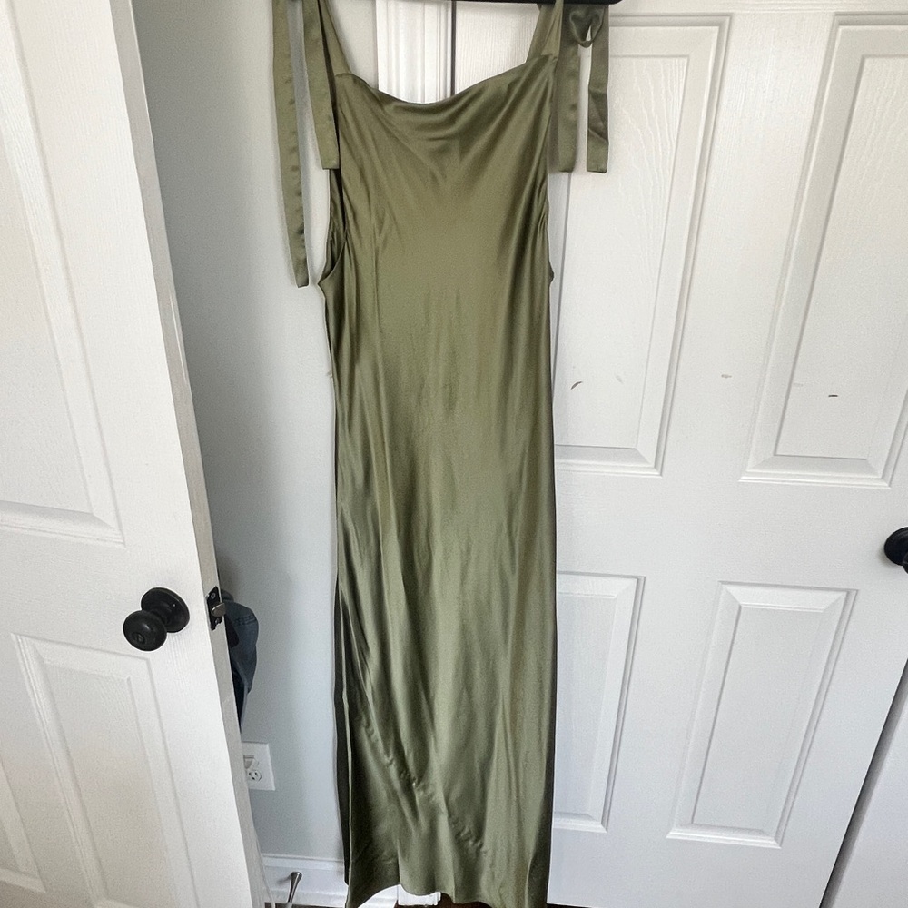 NWOT Reformation Aden Dress XL
